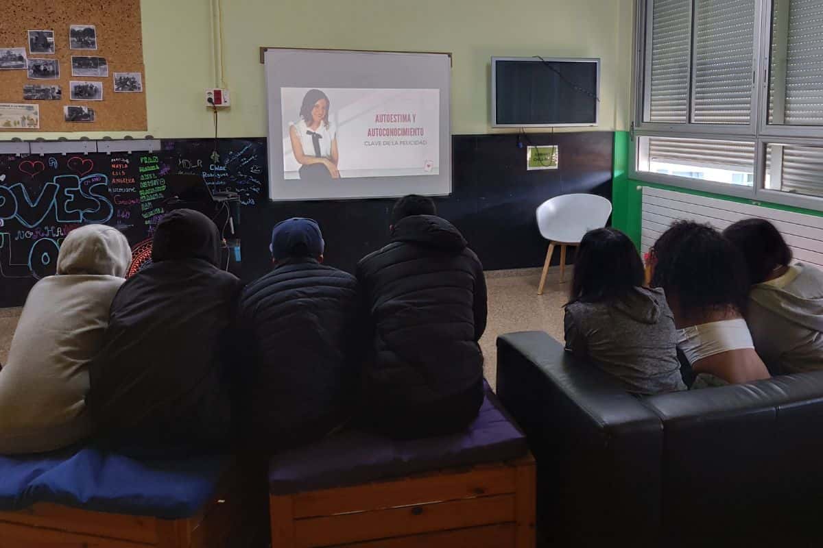 Talleres de bienestar emocional para jóvenes